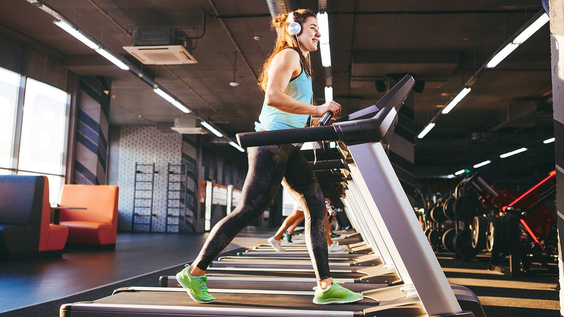 Is the ‘Treadmill Strut’ Workout Trend Worth the Hype?